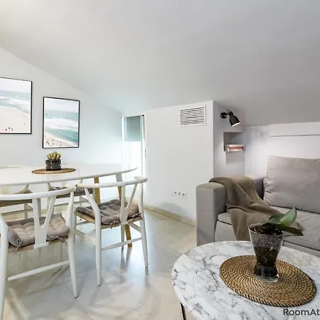 Atico Boutique Romantico En Corazon De Roomattic * ماربيا