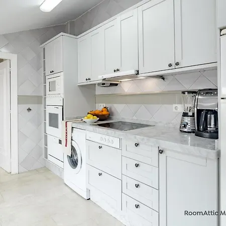 Atico Boutique Romantico En Corazon De Roomattic شقة *