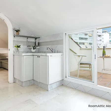 Atico Boutique Romantico En Corazon De Roomattic شقة *